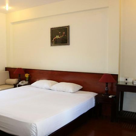 Nhi Trung Hotel Χόι Αν Εξωτερικό φωτογραφία